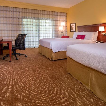 Hotel Courtyard By Marriott Richmond West Extérieur photo