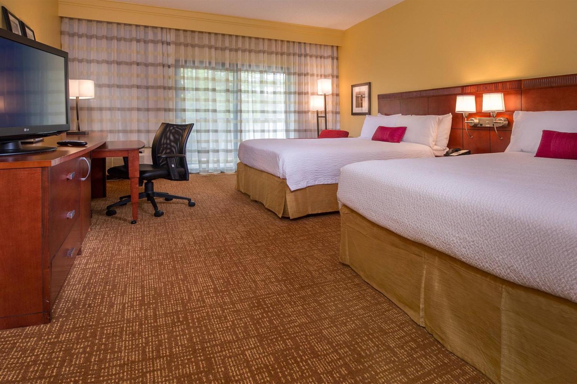 Hotel Courtyard By Marriott Richmond West Extérieur photo